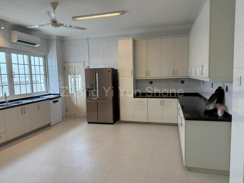 6 Bed Bungalow (Landed) for Rent in  Swiss Club Park - Image 17